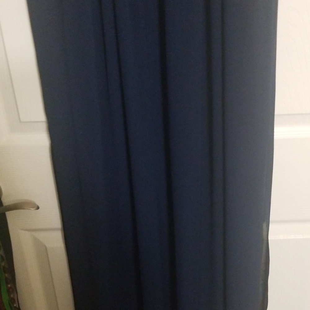 Dress - Picture 4 of 5